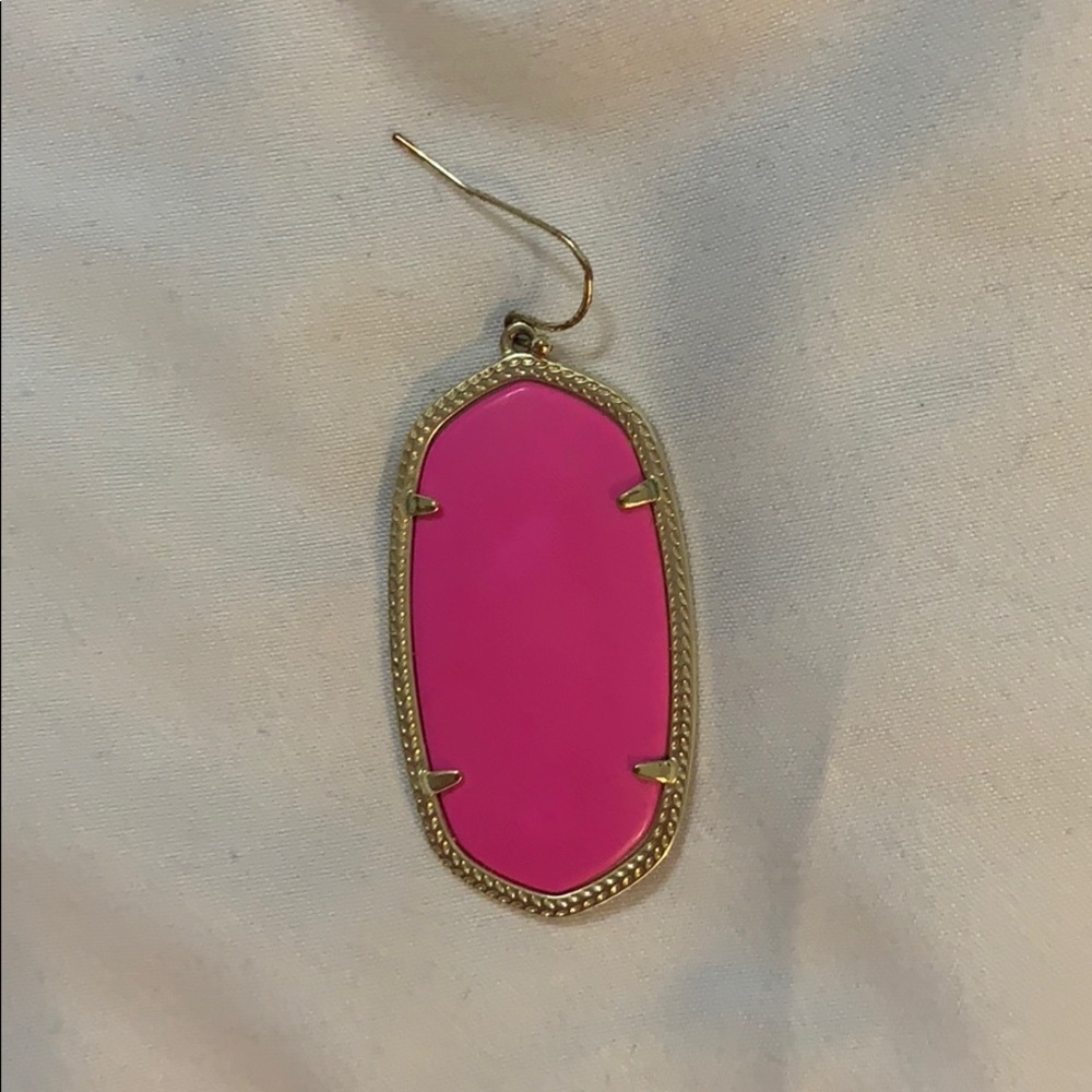 One Magenta Danielle Earring